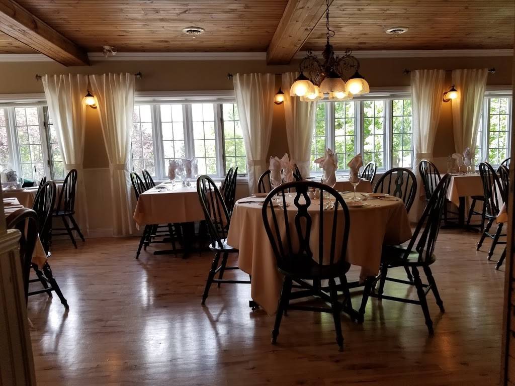 La Maison Verte | restaurant | 16981 Boul Gouin O, Sainte-Geneviève, QC H9H 1E6, Canada | 5146966308 OR +1 514-696-6308