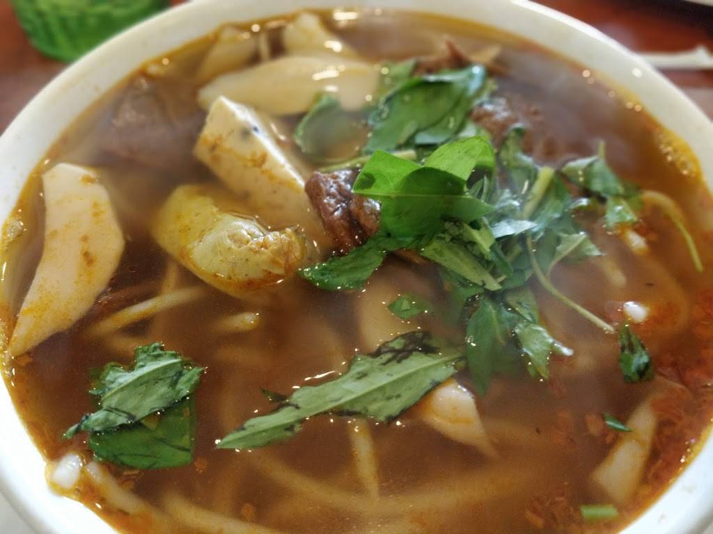 Hoa Sen | restaurant | 12180 Brookhurst St, Garden Grove, CA 92840, USA | 7145370077 OR +1 714-537-0077