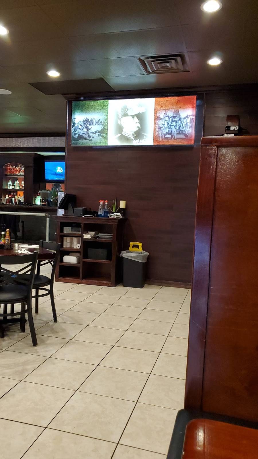 El Meson | restaurant | 6935 Lake Plaza Dr, Indianapolis, IN 46220, USA | 4632062802 OR +1 463-206-2802