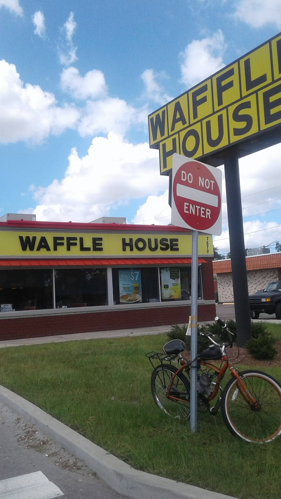 Westshore Pizza | restaurant | 7651 Starkey Rd, Largo, FL 33777, USA | 7273919559 OR +1 727-391-9559