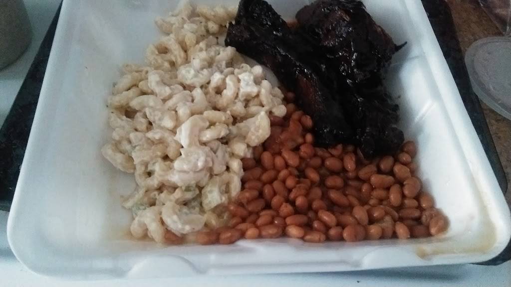 Chubby Charlies | restaurant | 2012 Delmar Dr, Folcroft, PA 19032, USA | 4844941115 OR +1 484-494-1115