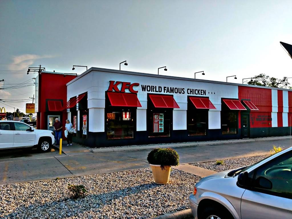 KFC | restaurant | 1595 S Memorial Dr, New Castle, IN 47362, USA | 7655290558 OR +1 765-529-0558