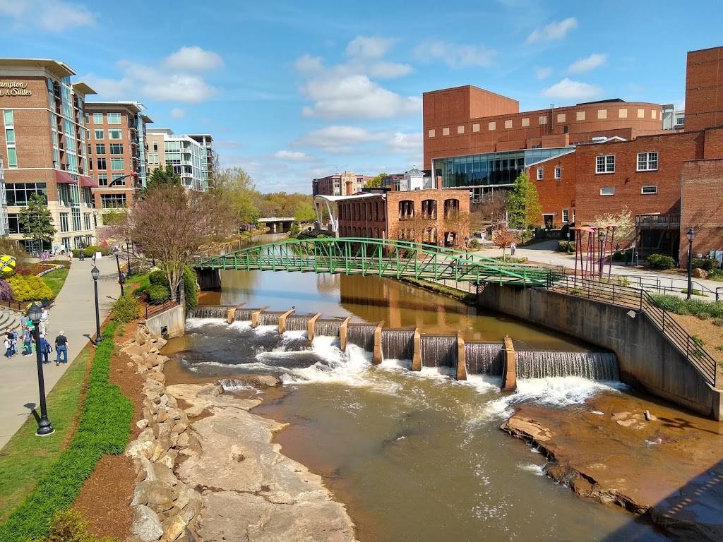 Halls Chophouse Greenville | restaurant | 550 S Main St, Greenville, SC 29601, USA | 8643354200 OR +1 864-335-4200