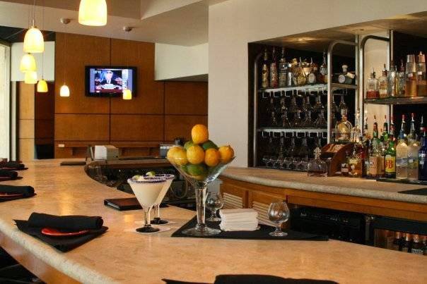 Cantina Laredo | restaurant | 530 Throckmorton St, Fort Worth, TX 76102, USA | 8178100773 OR +1 817-810-0773