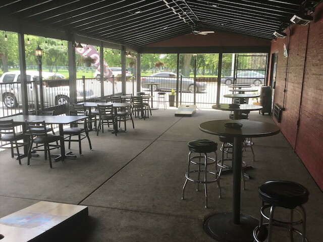 Shortstops Grill & Bar | restaurant | 5944 W 111th St, Chicago Ridge, IL 60415, USA | 7084247304 OR +1 708-424-7304