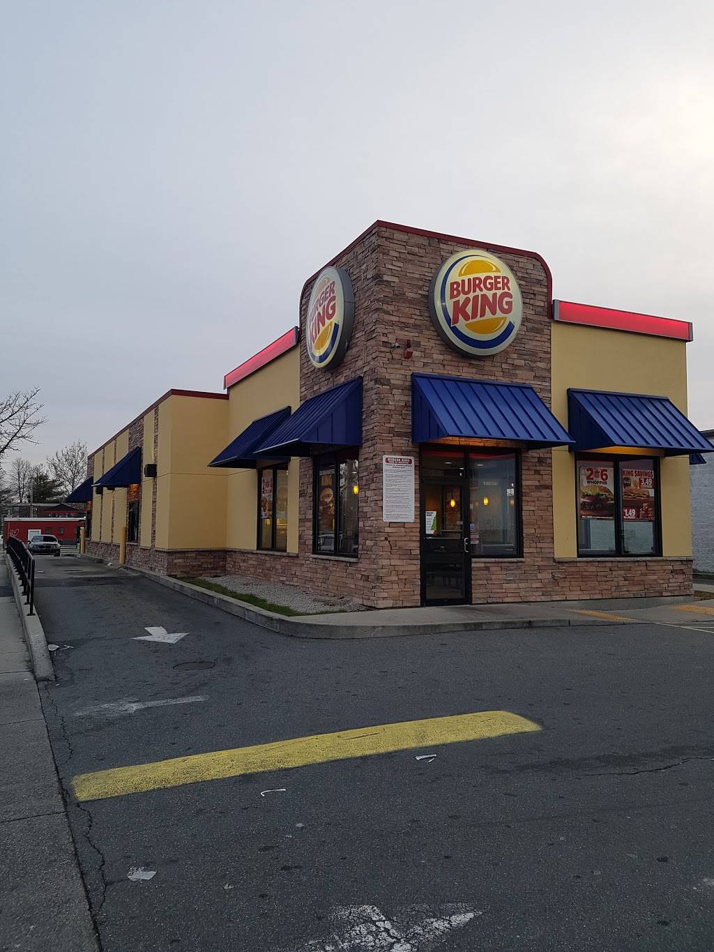 Burger King | restaurant | 187 Broadway, Lawrence, MA 01840, USA | 9786880835 OR +1 978-688-0835