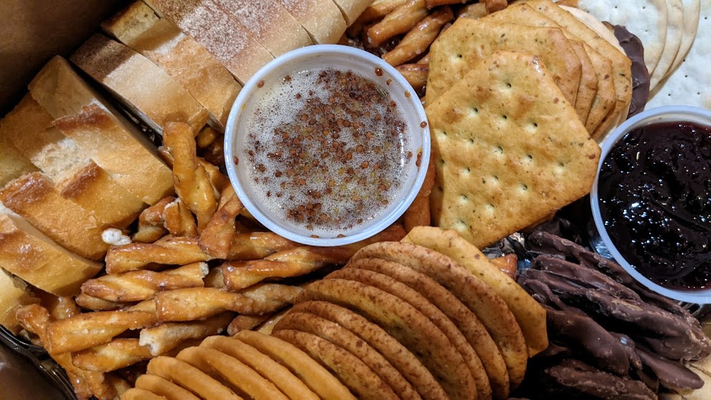 Whistle Pig Brewing Company | restaurant | 2117 Templeton Gap Rd, Colorado Springs, CO 80907, USA | 7194183474 OR +1 719-418-3474