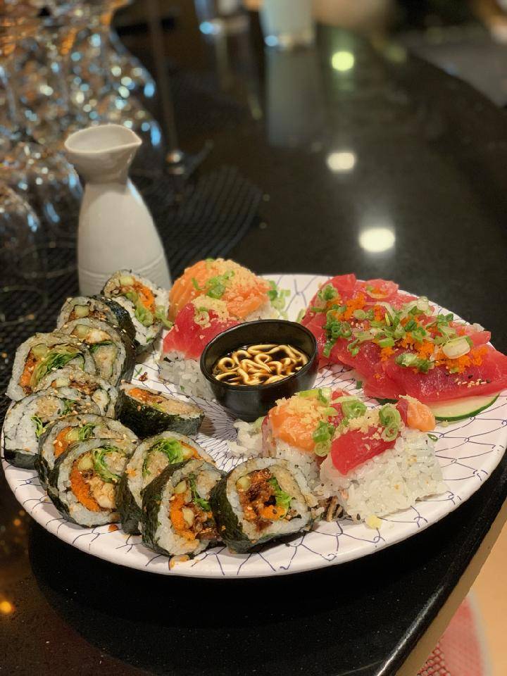 Suehiro Japanese Restaurant | restaurant | 4431 Corbett Dr Suite 104, Fort Collins, CO 80525, USA | 9706728185 OR +1 970-672-8185