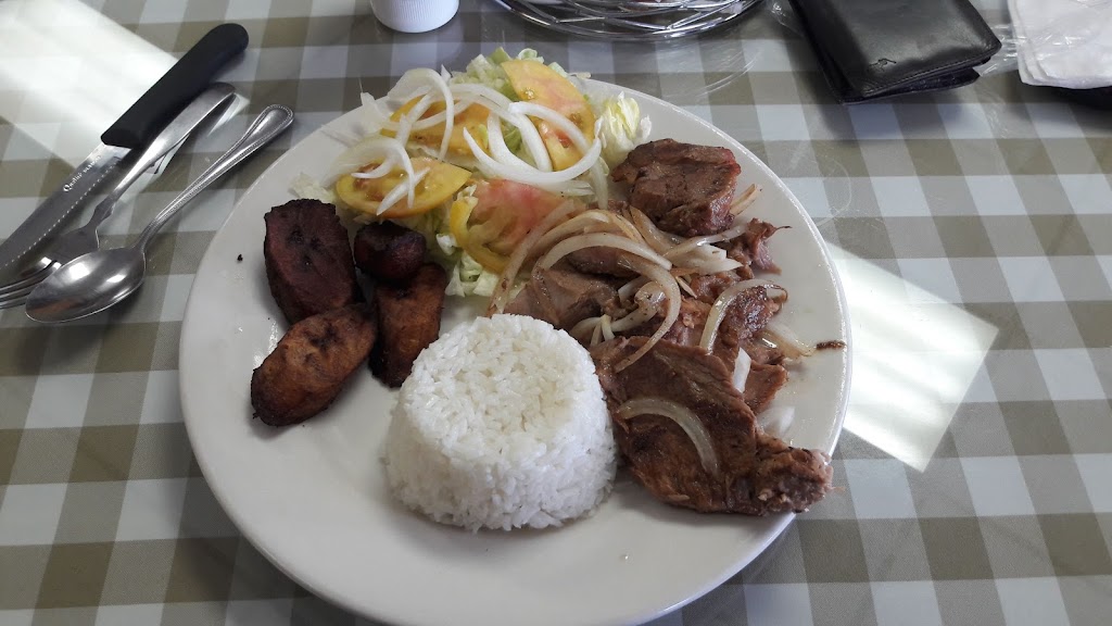 La Mia Restaurant | restaurant | 7911 NW 72nd Ave #101, Medley, FL 33166, USA | 3058842459 OR +1 305-884-2459