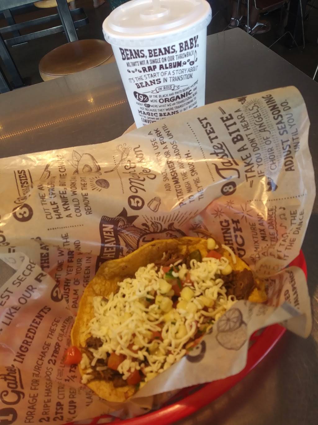 Chipotle Mexican Grill | restaurant | 11018 S Cicero Ave, Oak Lawn, IL 60453, USA | 7084240499 OR +1 708-424-0499