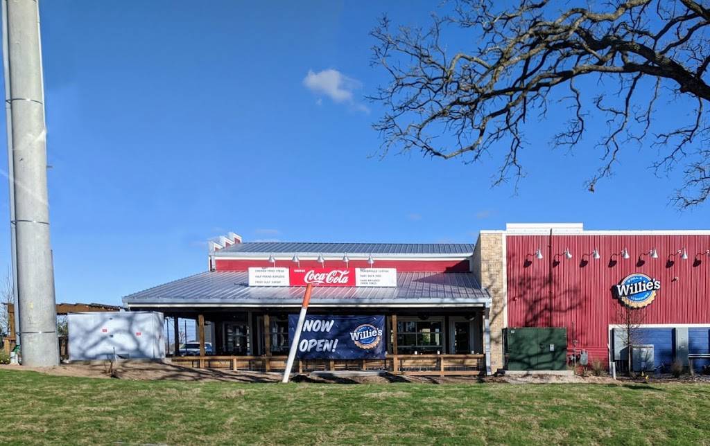Willies Grill & Icehouse | restaurant | 1301 S IH 35 Frontage Rd, Georgetown, TX 78626, USA | 5127131313 OR +1 512-713-1313