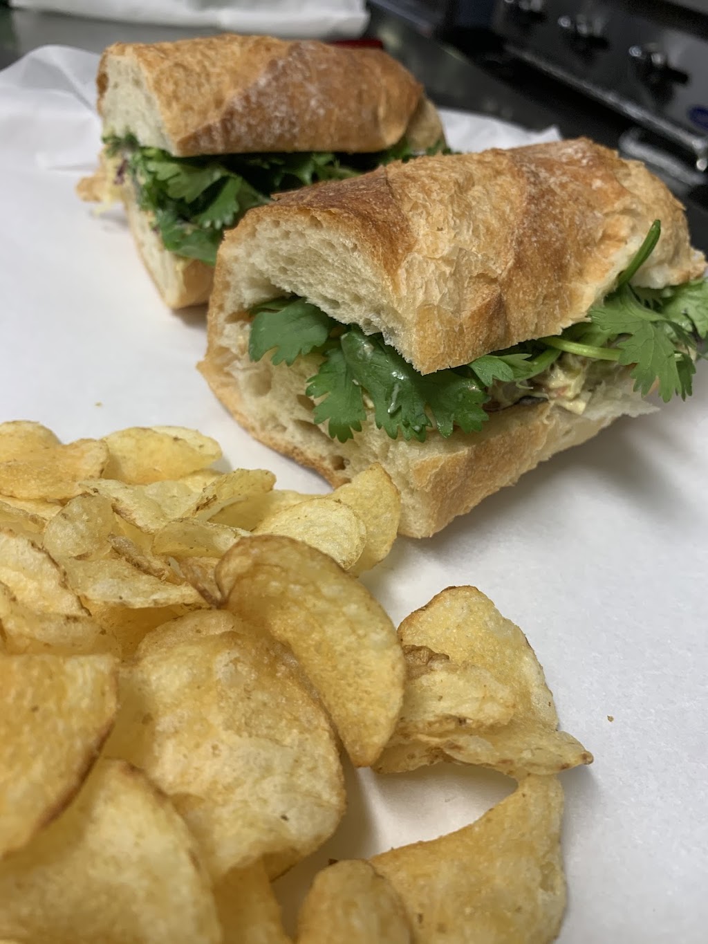 Pleasant Counter | restaurant | 907 S Pleasant St, Springdale, AR 72764, USA | 7374001189 OR +1 737-400-1189