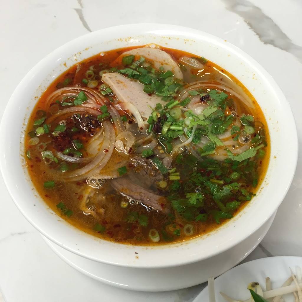 Pho Now | restaurant | 3911 Lincoln Hwy, Downingtown, PA 19335, USA | 4842378010 OR +1 484-237-8010