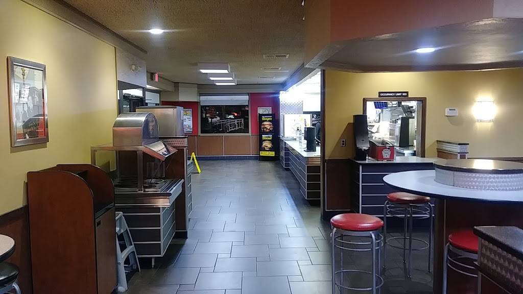 Carls Jr. | meal takeaway | 28022 La Paz Rd, Laguna Niguel, CA 92677, USA | 9498315181 OR +1 949-831-5181