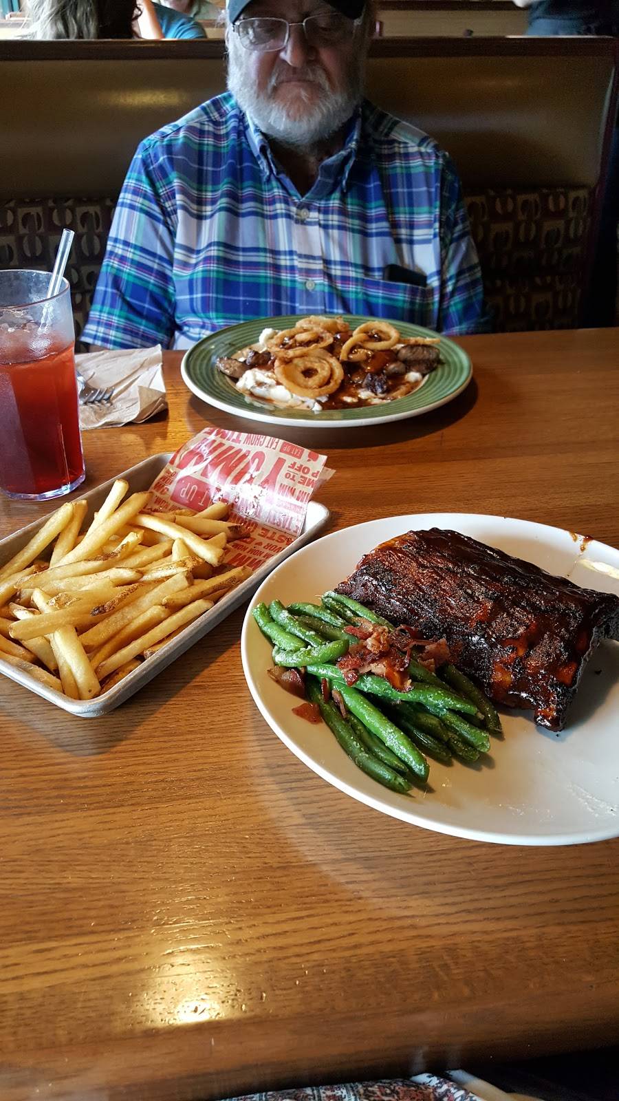 Applebees Grill + Bar | restaurant | 1950 Fort Harrison Rd, Terre Haute, IN 47804, USA | 8124666535 OR +1 812-466-6535