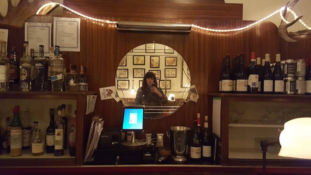 Rose and Sons Deli | restaurant | 176 Dupont St, Toronto, ON M5R 2E6, Canada | 6477483287 OR +1 647-748-3287