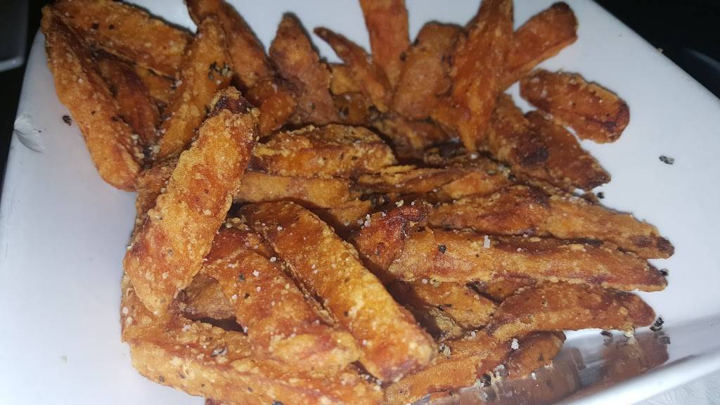 Brass Monkey | restaurant | 59 Cayadutta St, Gloversville, NY 12078, USA | 5187254880 OR +1 518-725-4880