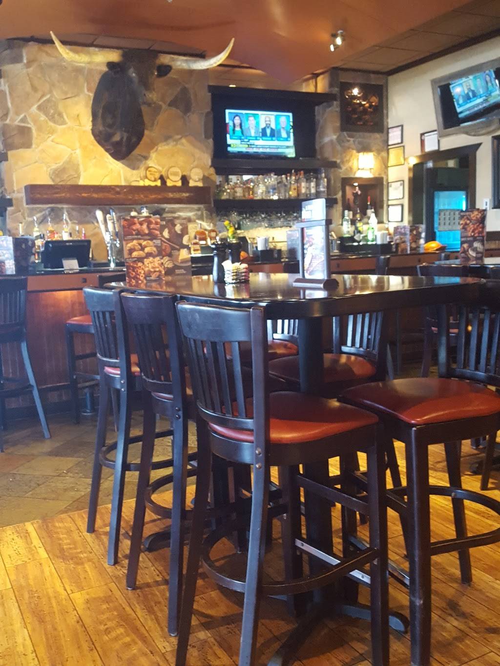 LongHorn Steakhouse | meal takeaway | 15531 South La Grange Road, Orland Park, IL 60462, USA | 7084032206 OR +1 708-403-2206