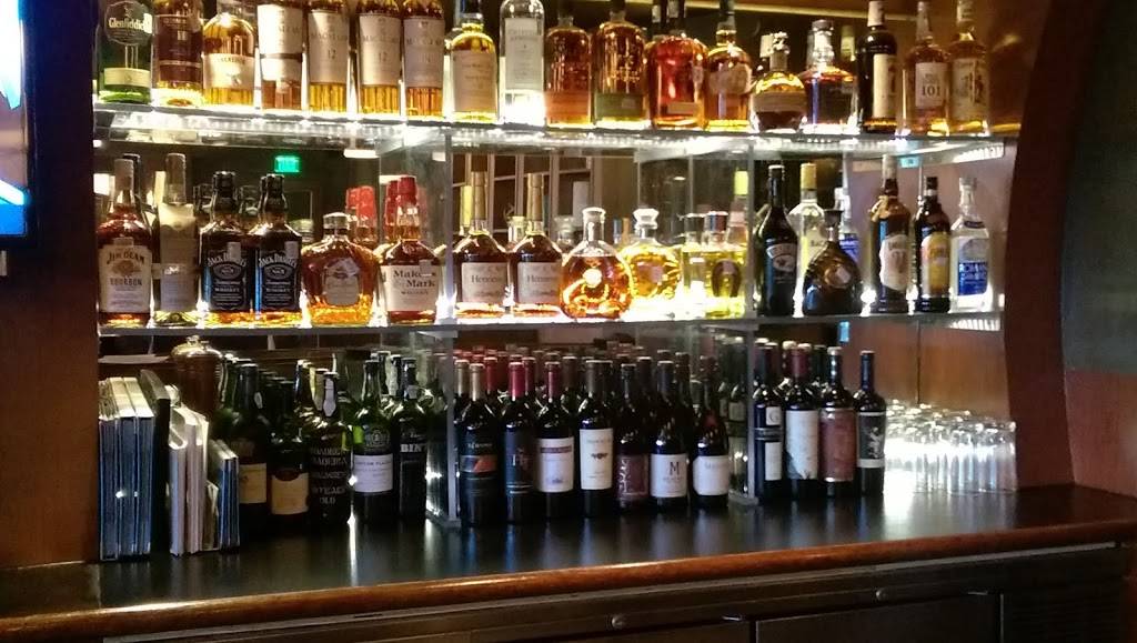 Eddie Vs Prime Seafood | restaurant | 9400 B Arboretum Blvd, Austin, TX 78759, USA | 5123422642 OR +1 512-342-2642