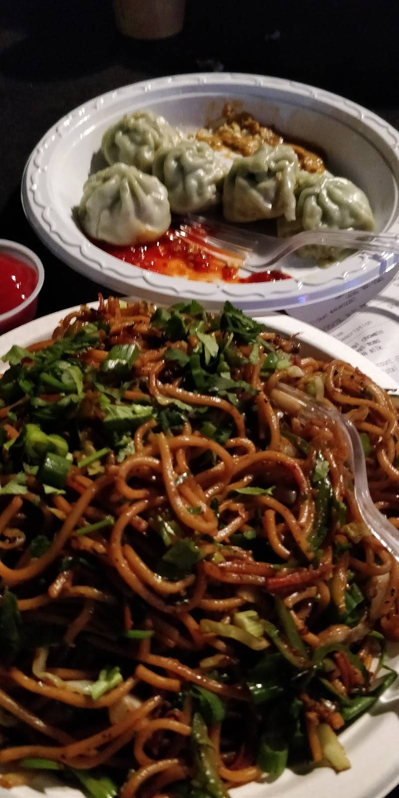 The Everest Momo | restaurant | 425 S Winchester Blvd, San Jose, CA 95128, USA | 4088406369 OR +1 408-840-6369