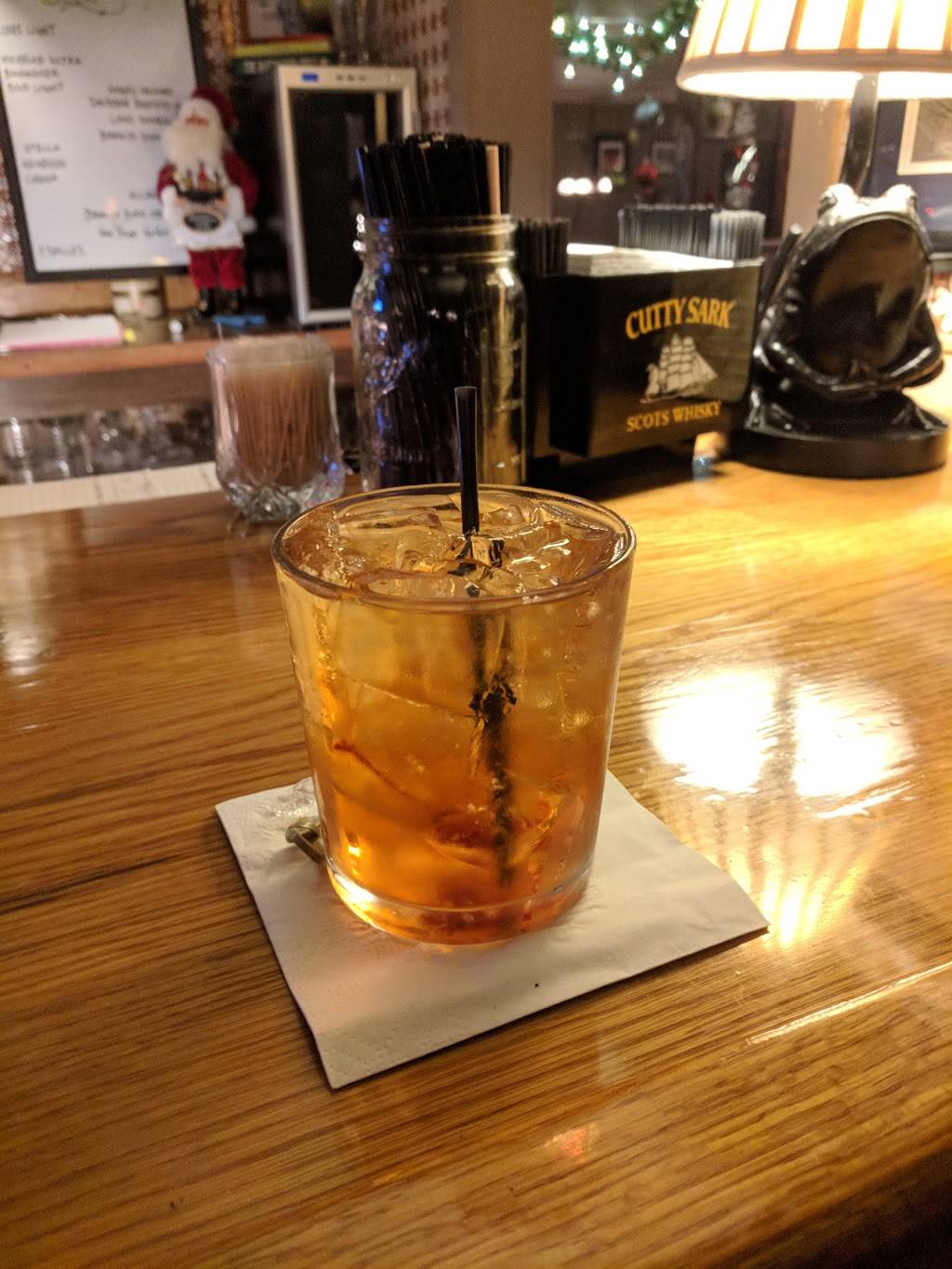 Eddies Restaurant | restaurant | 68 NY-9N, Ticonderoga, NY 12883, USA | 5185857030 OR +1 518-585-7030