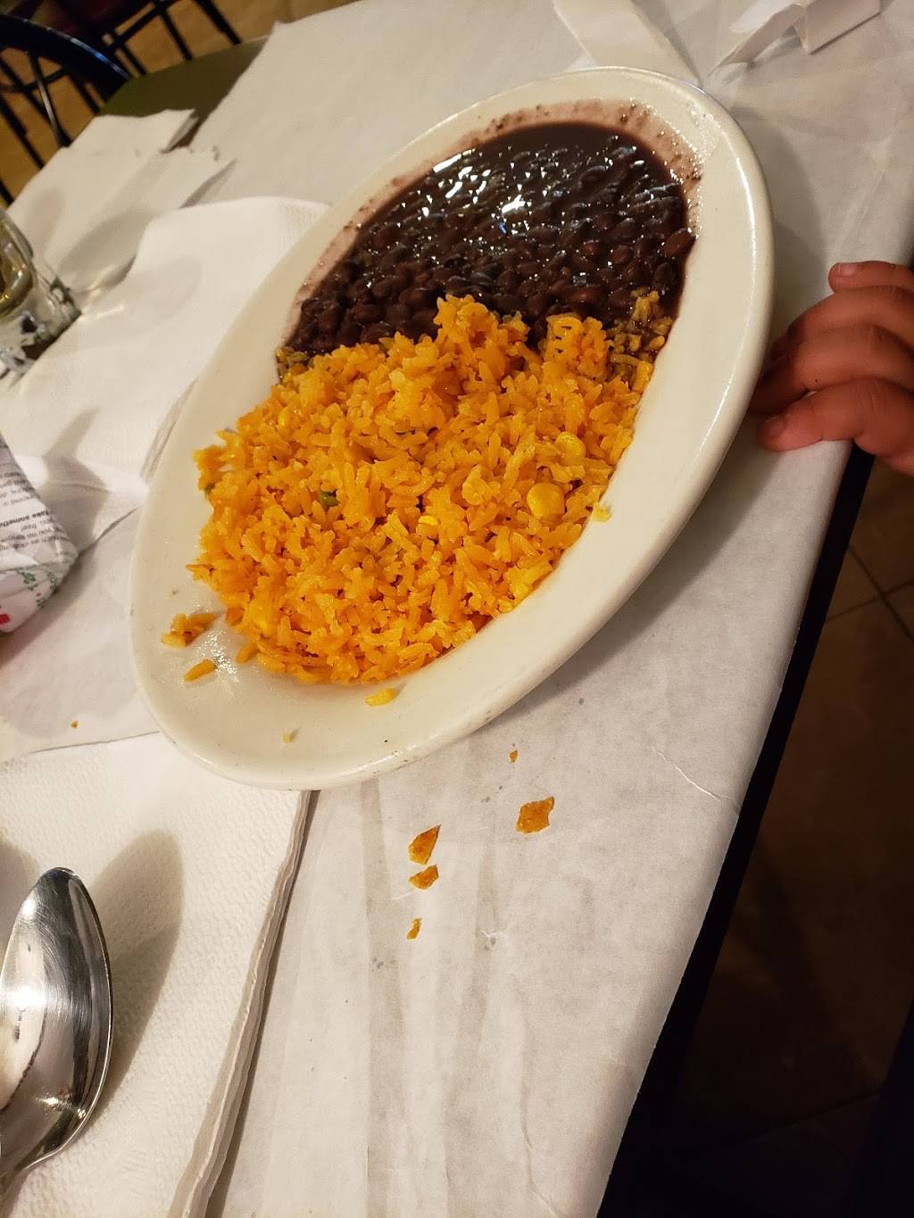 La Roqueta | restaurant | 226 Port Richmond Ave, Staten Island, NY 10302, USA | 7182732442 OR +1 718-273-2442