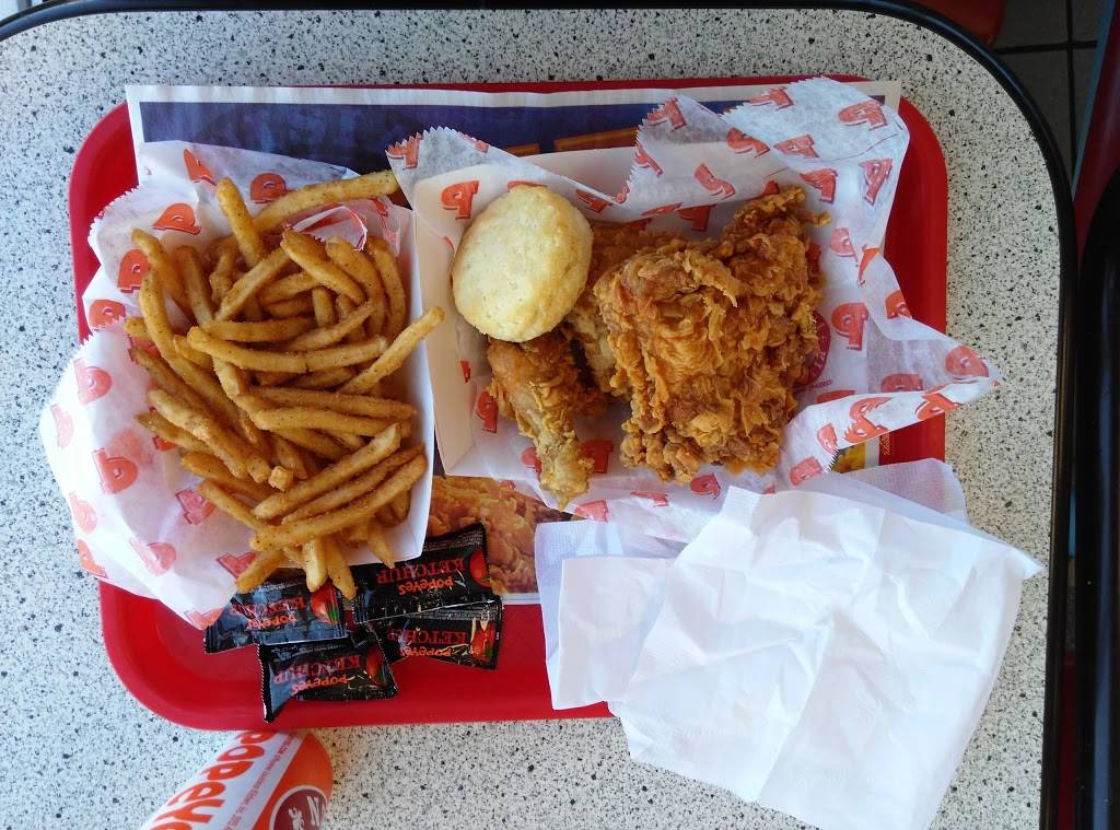 Popeyes Louisiana Kitchen | restaurant | 10679 Lancaster Rd, Hebron, OH 43025, USA | 7404672900 OR +1 740-467-2900