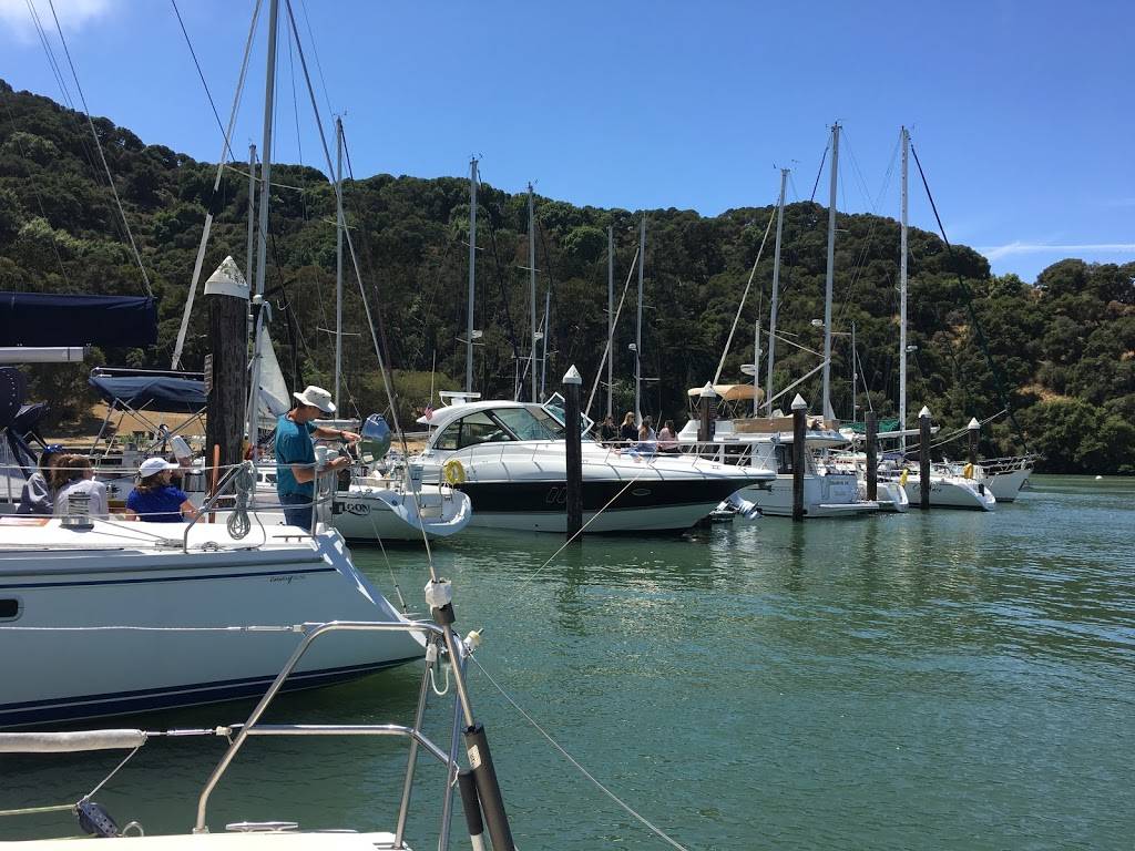 Angel Island Cafe | restaurant | United States, 1120 Mar W St, Tiburon, CA 94920, USA | 4154353392 OR +1 415-435-3392