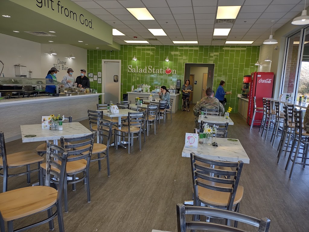 The Salad Station | restaurant | 15268 Crossroads Pkwy, Gulfport, MS 39503, USA | 2282067827 OR +1 228-206-7827