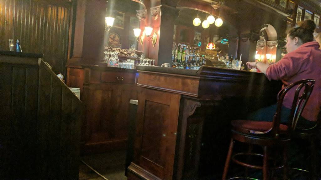 Webers Bar | restaurant | 51 W Main St, Shelby, OH 44875, USA | 4193426106 OR +1 419-342-6106