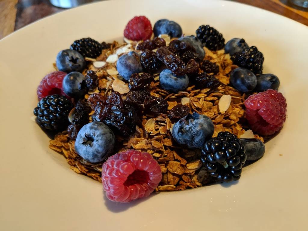 Cusp Dining & Drinks | restaurant | 7955 La Jolla Shores Dr, La Jolla, CA 92037, USA | 8585513620 OR +1 858-551-3620