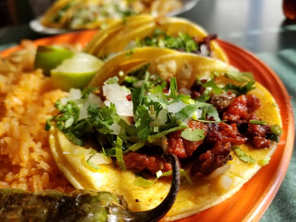 El Centro Meat Market | restaurant | 219 Main St, Lake Dallas, TX 75065, USA | 9407993750 OR +1 940-799-3750