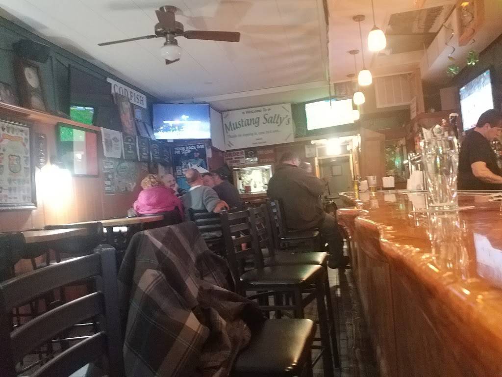 Mustang Sallys | restaurant | 186 Howells Rd, Bay Shore, NY 11706, USA | 6316659822 OR +1 631-665-9822