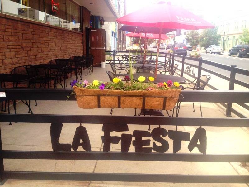 La Fiesta | restaurant | 2340 Champa St, Denver, CO 80205, USA | 3032922800 OR +1 303-292-2800