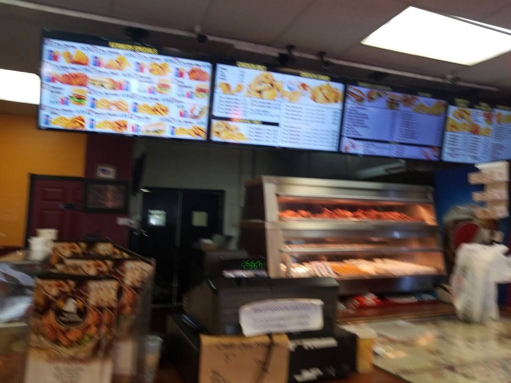 Kennedy Fried Chicken | restaurant | 333 High St, Holyoke, MA 01040, USA | 4135329993 OR +1 413-532-9993