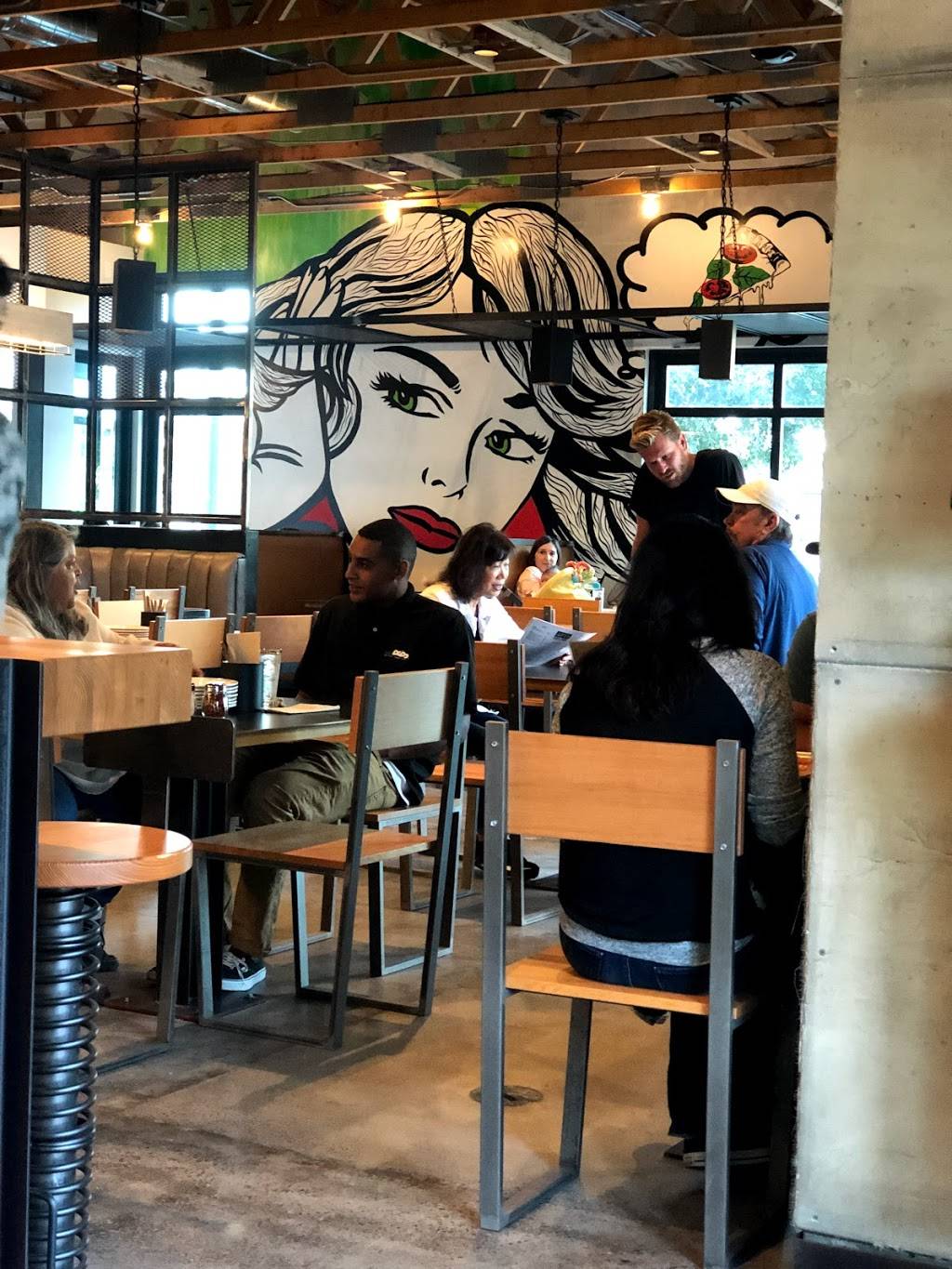 urbn Pizza | restaurant | 12895 Paseo Village Way #1200, San Diego, CA 92130, USA | 8582092096 OR +1 858-209-2096