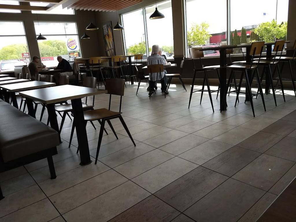 Burger King | restaurant | 2051 Washington Ave, St Joseph, MI 49085, USA | 2699837489 OR +1 269-983-7489
