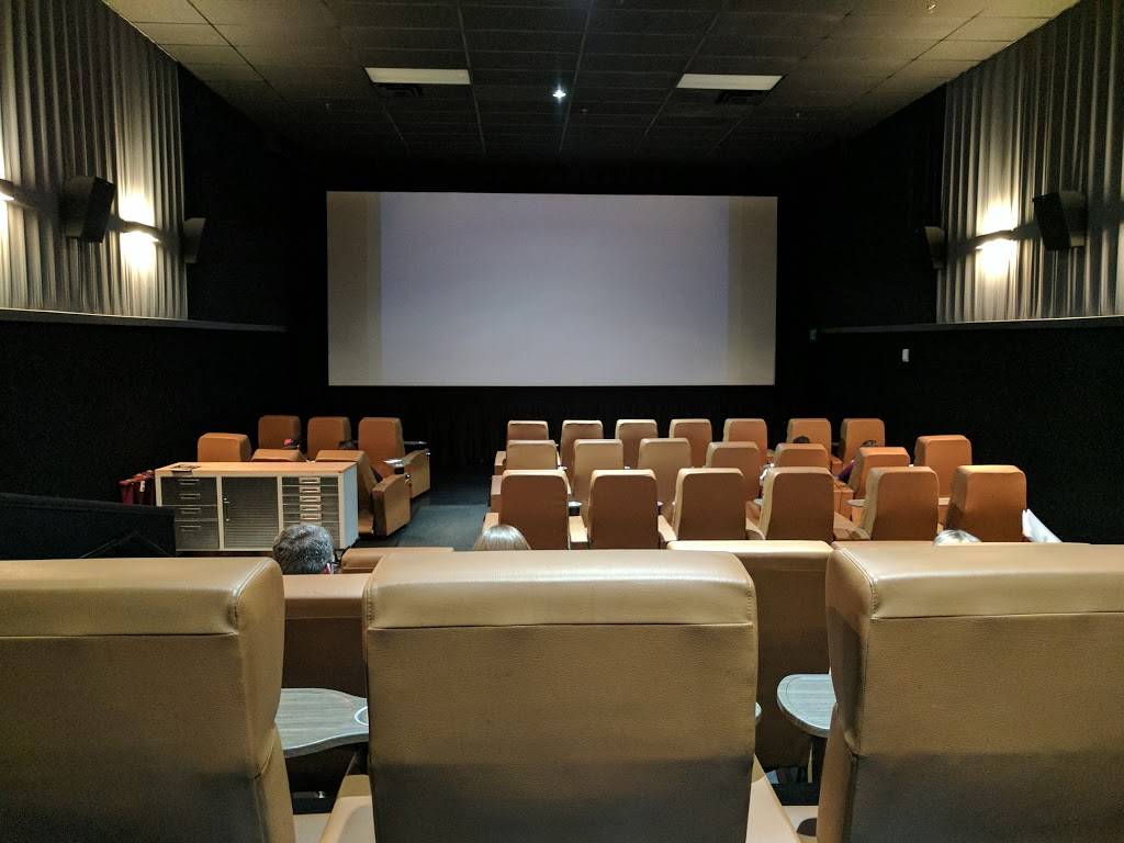 Studio Movie Grill- The Colony | restaurant | 4800 TX-121, The Colony, TX 75056, USA | 4694058530 OR +1 469-405-8530
