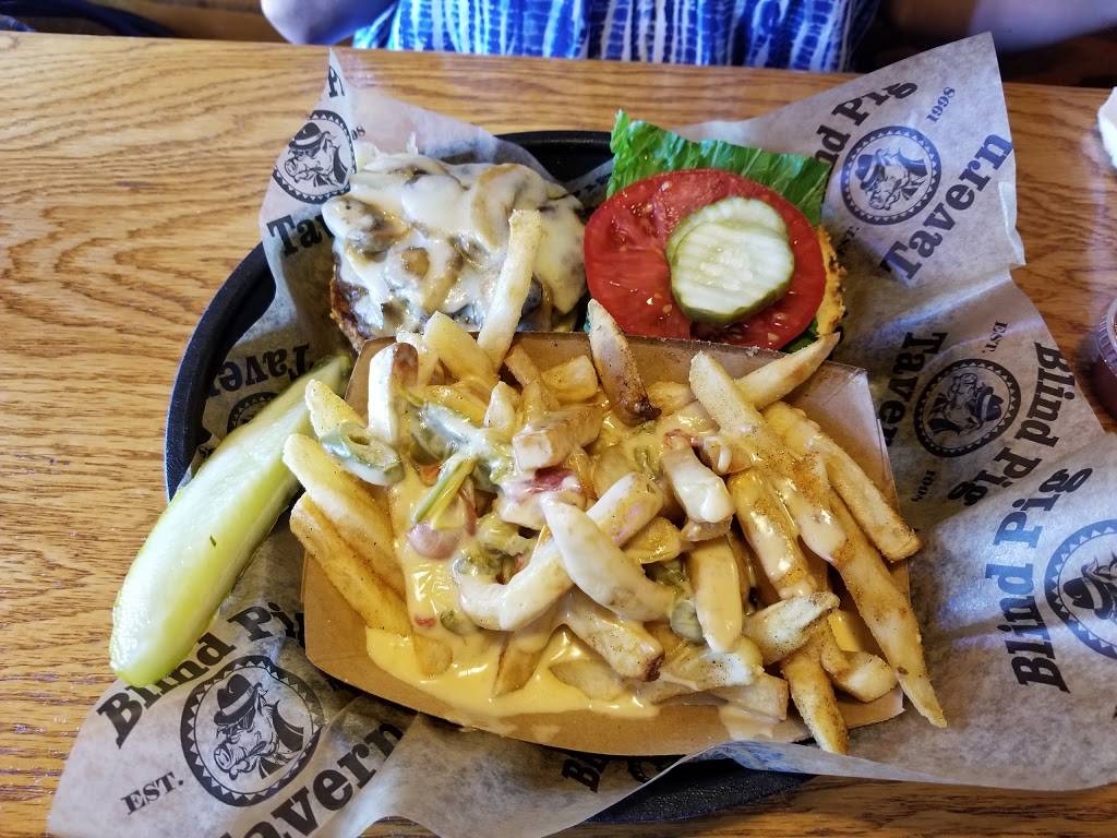 Blind Pig Tavern | restaurant | 2440 W Broad St, Athens, GA 30606, USA | 7062087979 OR +1 706-208-7979