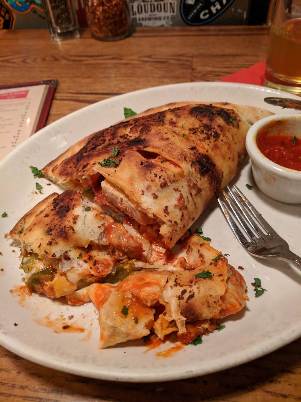 Fire Works | restaurant | 201 Harrison St SE, Leesburg, VA 20175, USA | 7037798400 OR +1 703-779-8400