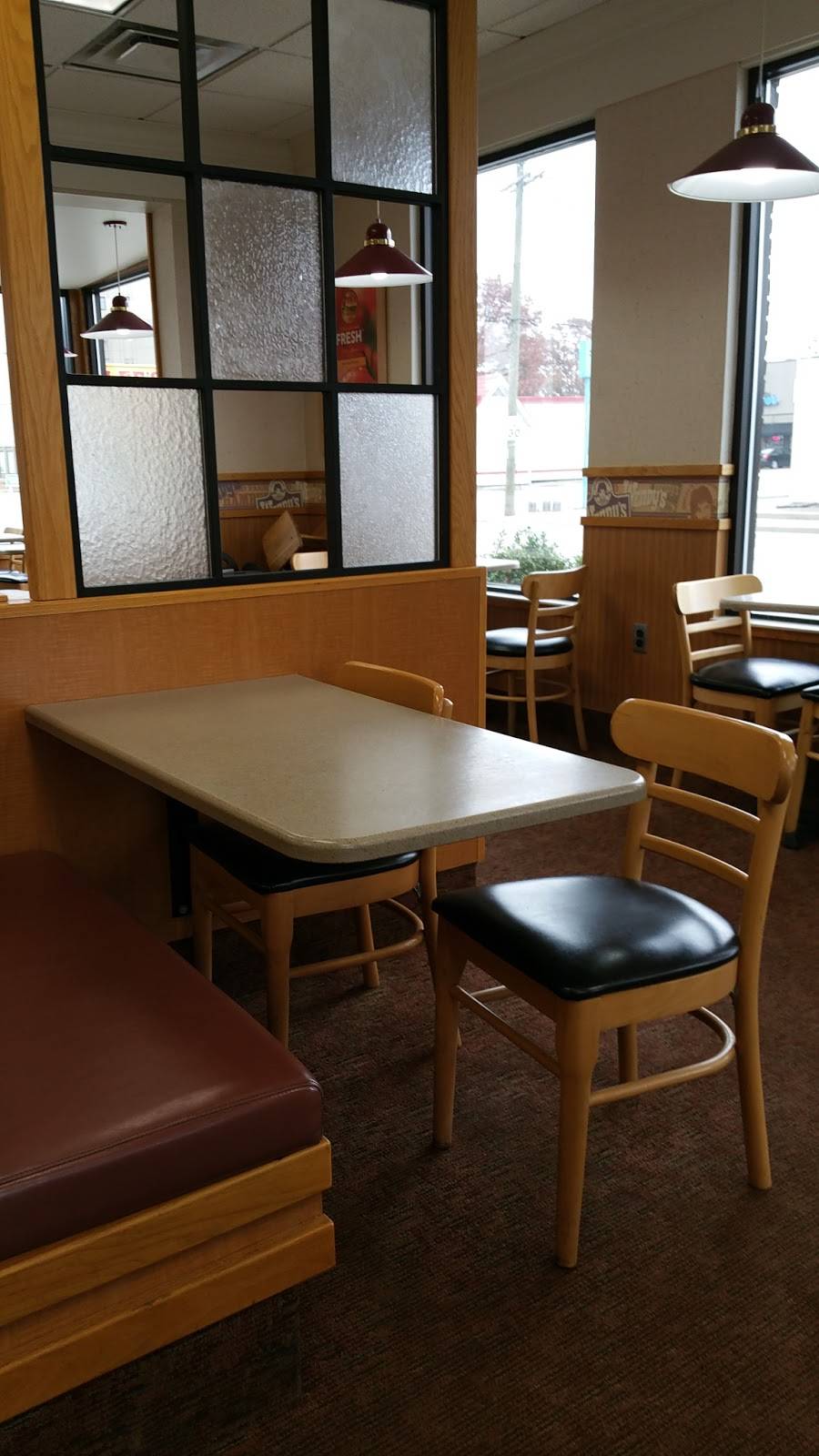 Wendys | restaurant | 410 N St Joseph Ave, Evansville, IN 47712, USA | 8124248737 OR +1 812-424-8737