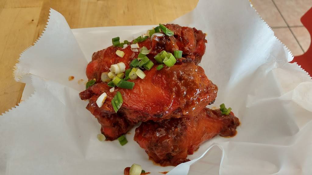 CURRY ON CRUST | restaurant | 45490 Ford Rd, Canton, MI 48187, USA | 7343548700 OR +1 734-354-8700