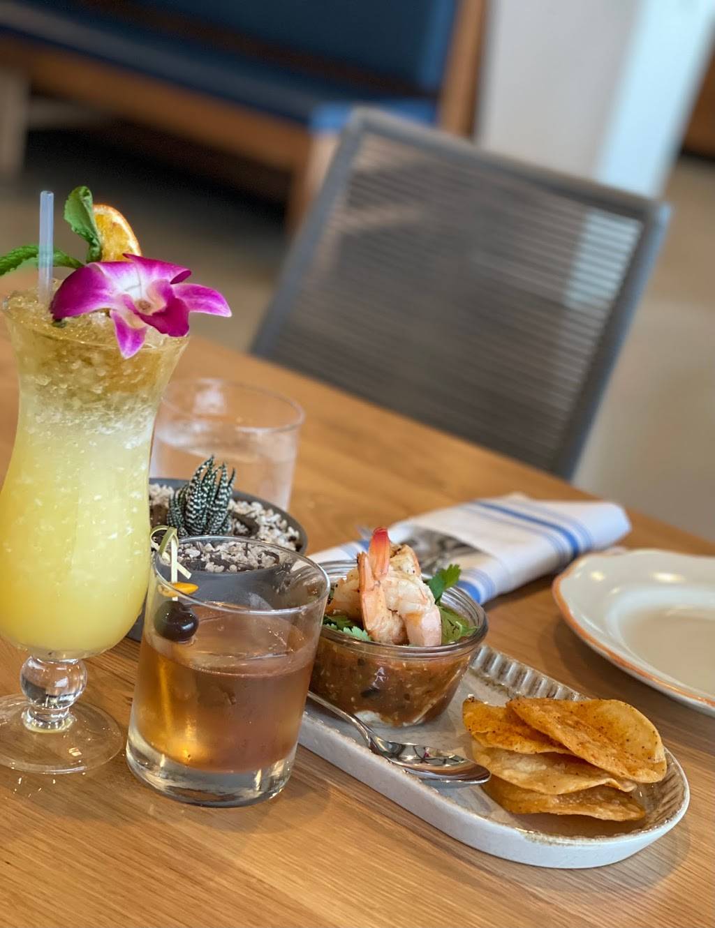 Pier 6 Seafood & Oyster House | restaurant | 113 6th St, San Leon, TX 77539, USA | 2813391515 OR +1 281-339-1515