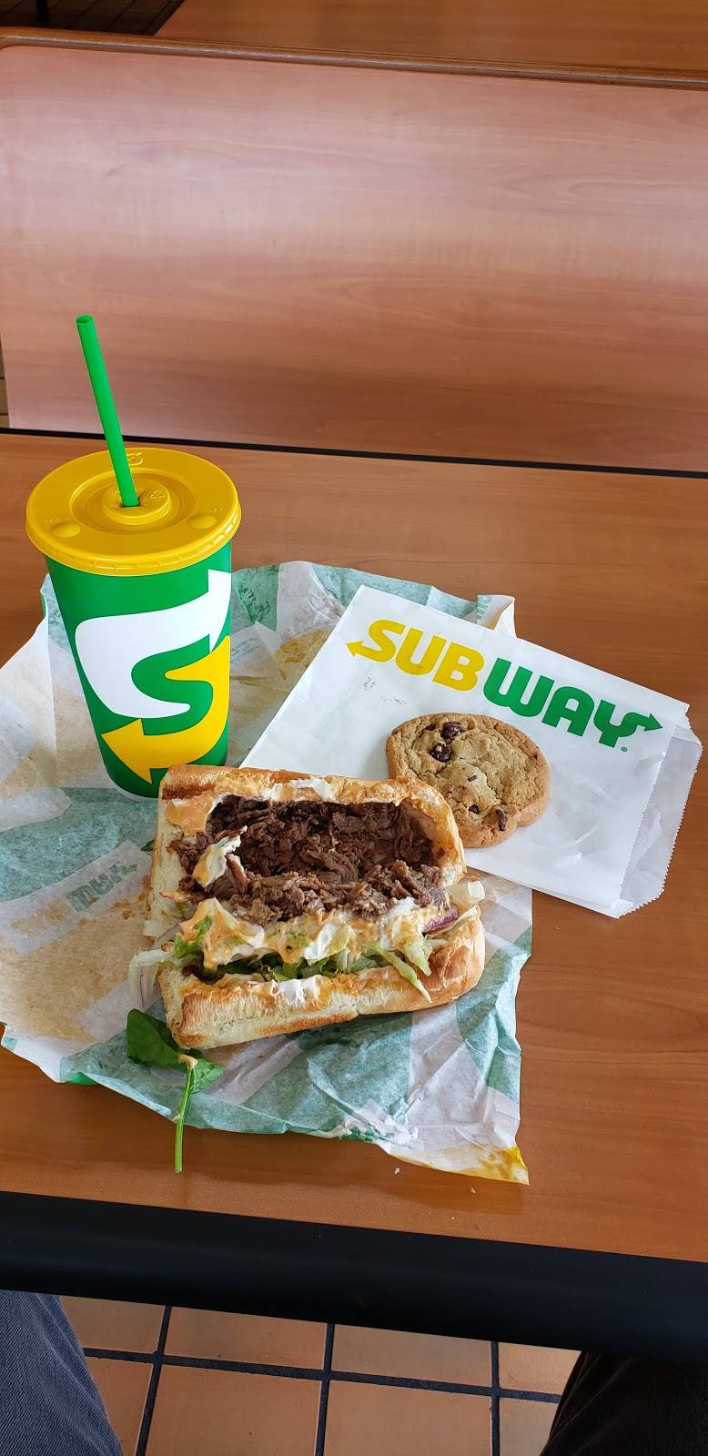 Subway Restaurants | restaurant | 3382 Main St, Buffalo, NY 14214, USA | 7168346878 OR +1 716-834-6878