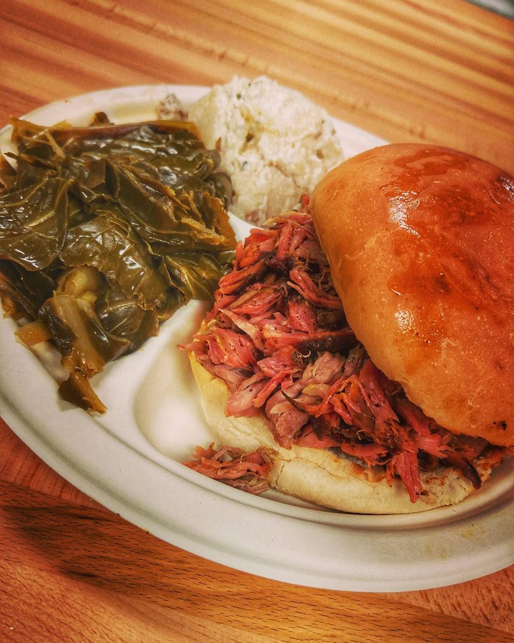 Archers BBQ | meal takeaway | 5415 Kingston Pike, Knoxville, TN 37919, USA | 8653949580 OR +1 865-394-9580