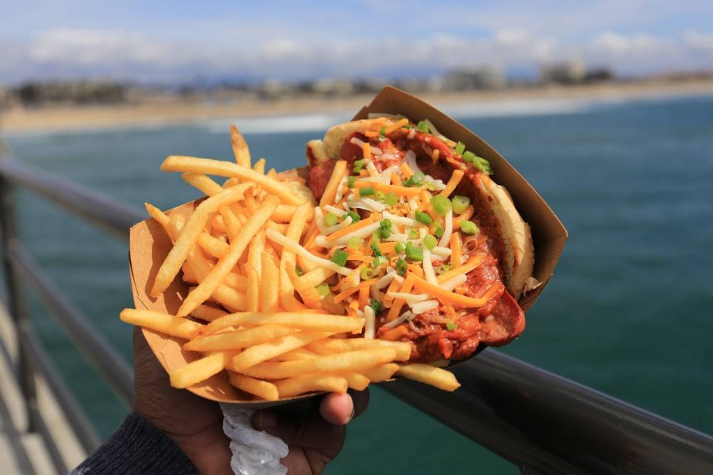 Rubys Diner | restaurant | 1 Main St #1, Huntington Beach, CA 92648, USA | 7149697829 OR +1 714-969-7829