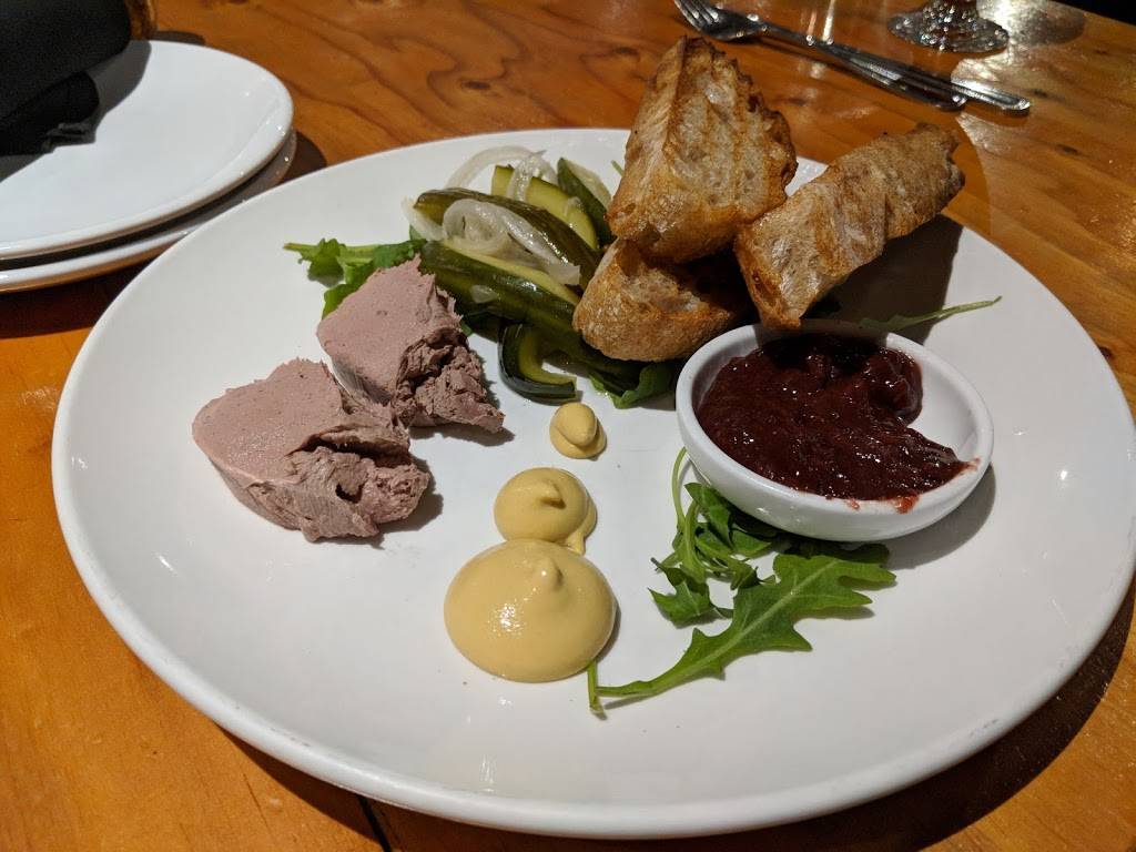 Lucky Pie Pizza & Taphouse | restaurant | 637 Front St, Louisville, CO 80027, USA | 3036665743 OR +1 303-666-5743