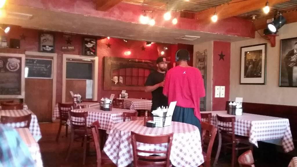 Fat Bobs Smokehouse | restaurant | 41 Virginia Pl, Buffalo, NY 14202, USA | 7168872971 OR +1 716-887-2971