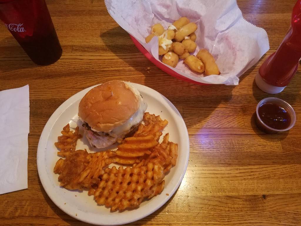 Betty Jo Byoloskis | restaurant | 66 Center St, Winona, MN 55987, USA | 5074542687 OR +1 507-454-2687