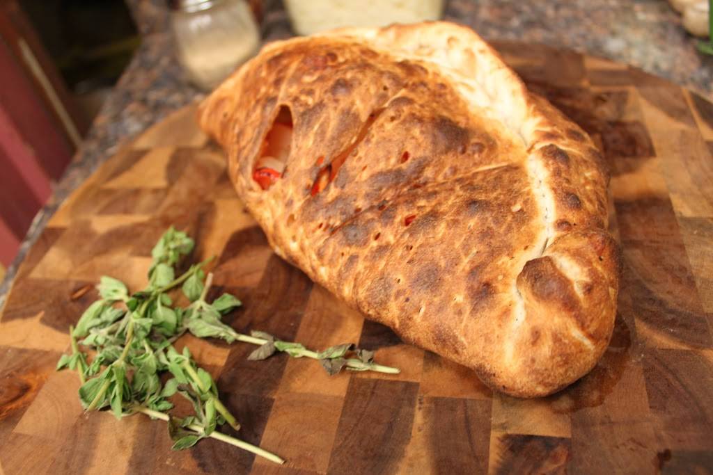 Mama Leahs Pizza | restaurant | 1500 Reisterstown Rd #222, Pikesville, MD 21208, USA | 4106537600 OR +1 410-653-7600